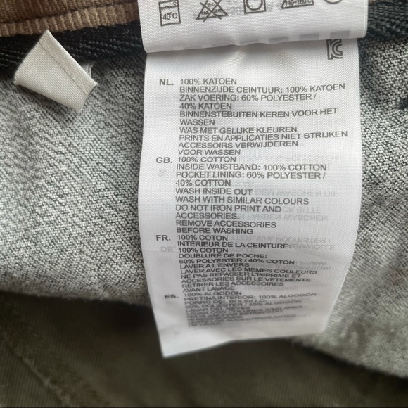 G-STAR ARMY  GREEN SHORTS - 25 - Picture 14 of 16